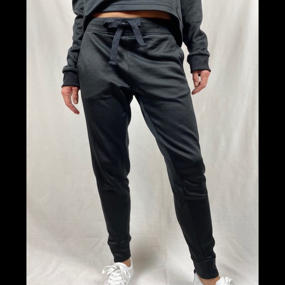 BCBGMaxAzria Pants - NWT BCBGMaxazria micro fleece packed joggers